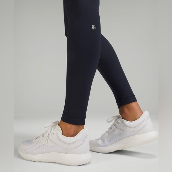 NWT Lululemon Wunder Train HR Tight 28 True Navy Blue Size 2 - Picture 3 of 8